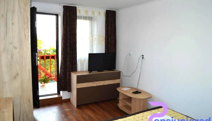 Pensiunea Happy Flowers -    Cazare Comuna Greci Camere - Greci