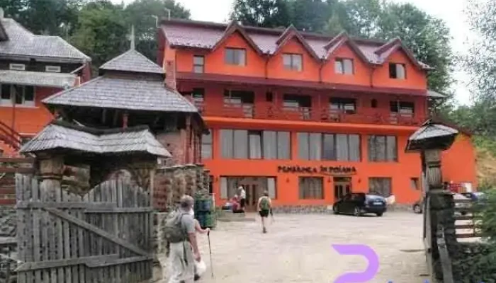Pensiunea in Poiana - Glod