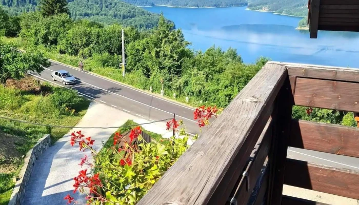 Pensiunea La Bunica -  Mancaruribauturi - Hangu, Bicaz