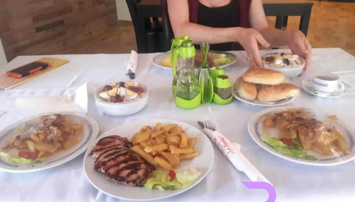 Pensiunea La Puiu -  Mancaruribauturi - Afumați