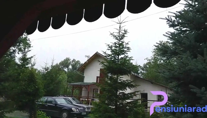Pensiunea Q Fieni -  Exterior - Bădeni