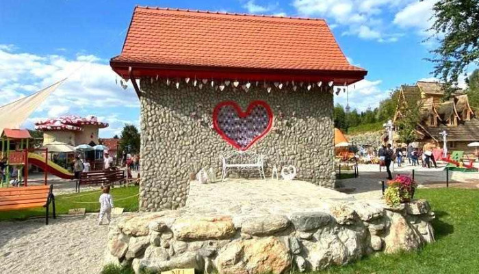 Pensiunea Rucar Argeș - România