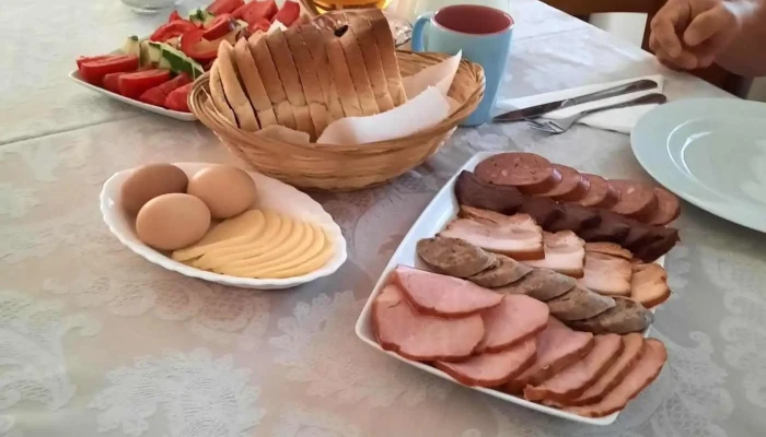 Pensiunea Vatra Satului -  Mancaruribauturi - Vatra Moldoviței