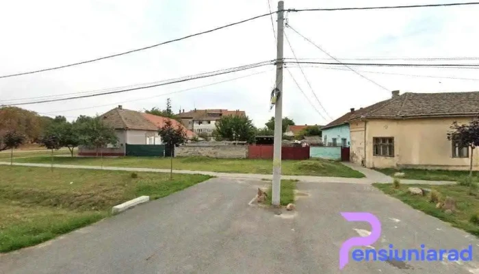 Periam Jois Apartments - Periam