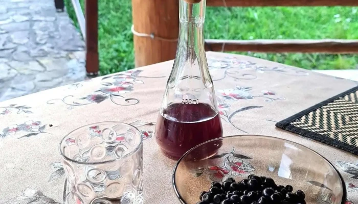 Piatra Runcului -  Mancaruribauturi - Vatra Moldoviței