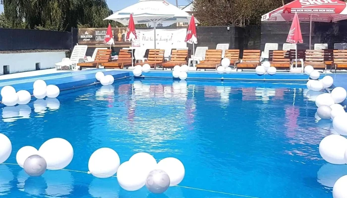 Piscina Denis -  Site Web - Malu Mare