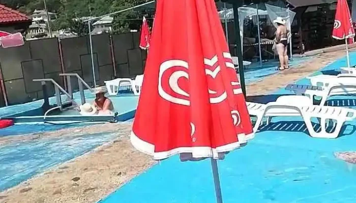 Piscina Sarata Piscina - Sărata