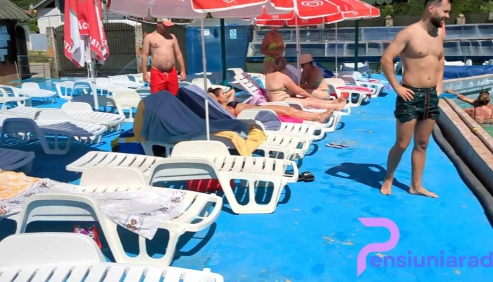 Piscina Sarata Videoclipuri - Sărata