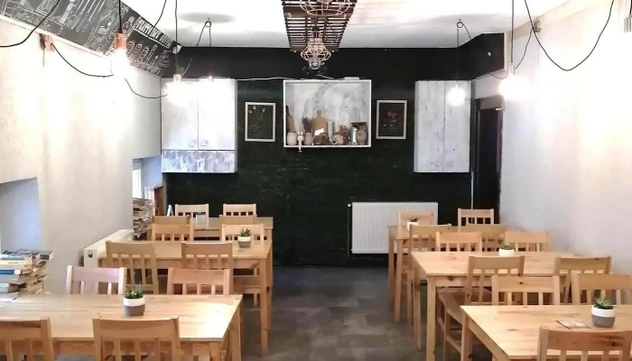 Pizzeria Trattoria Dei Fiori Cisnadie Atmosfera - Cisnădie
