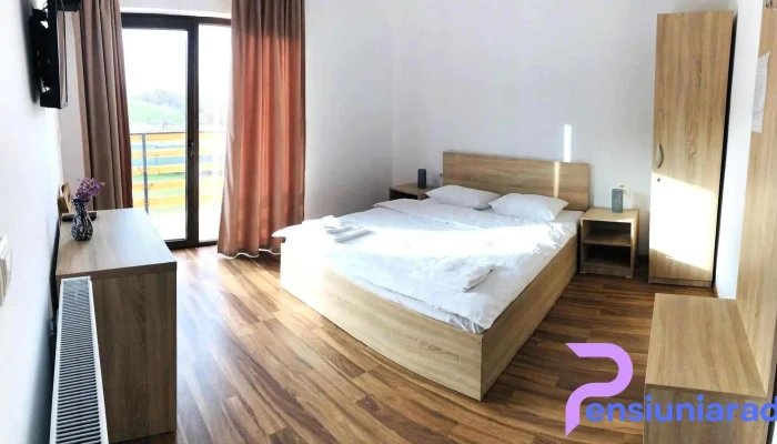 Plai Dobrogean -  Camere - Greci