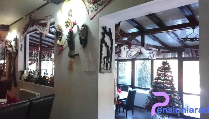 Popasul Vanatorilor Exterior - Bușteni