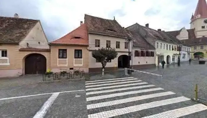 Restaurant -    Pizza Casa Magura Street View Si 360deg - Cisnădie