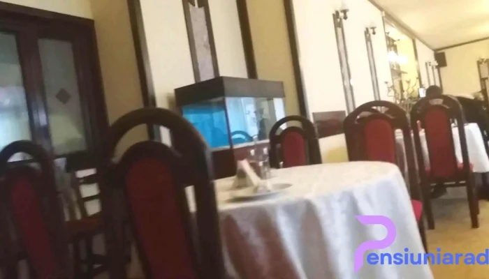 Restaurant Cotnari -  Atmosfera - Iași