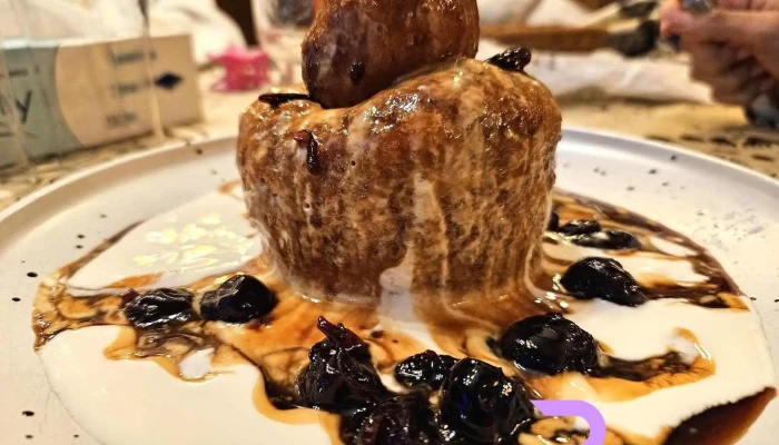 Restaurant Cu Specific Romanesc -    Hanul Domnitorilor Budinca De Paine - Predeal
