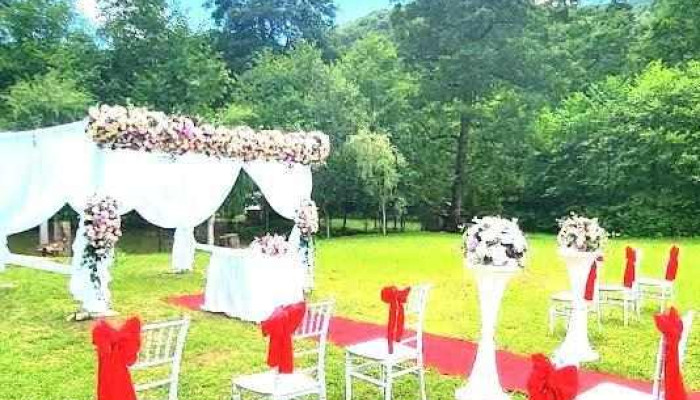 Restaurant&Events by Păstrăvăria Cascada Râușor - Berevoești