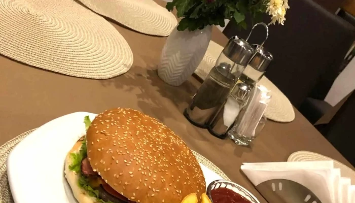 Restaurant Gira -  Program - Orăștie