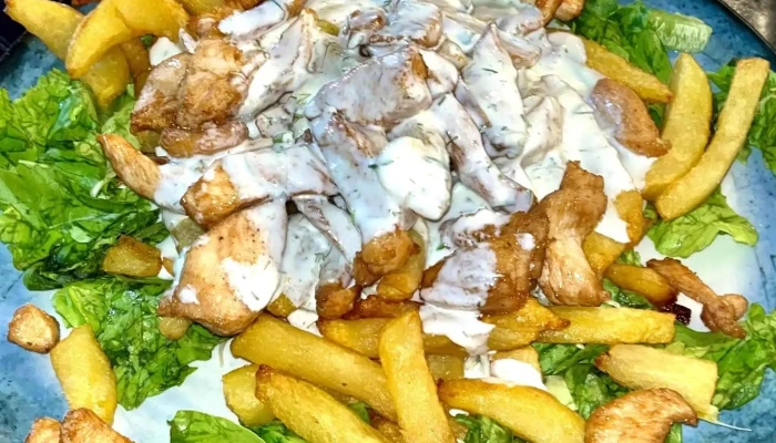 Restaurant Hanul Cu Noroc Oradea -  Salata De Pui - Oradea