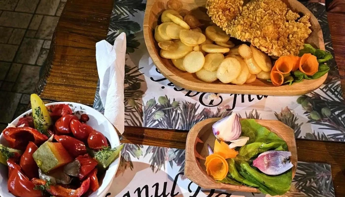 Restaurant Hanul Dacilor Ploiesti -  Deschis Acum - Tătărani