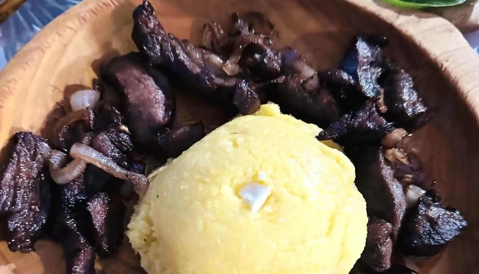 Restaurant Hanul Dacilor Ploiesti -  Instagram - Tătărani