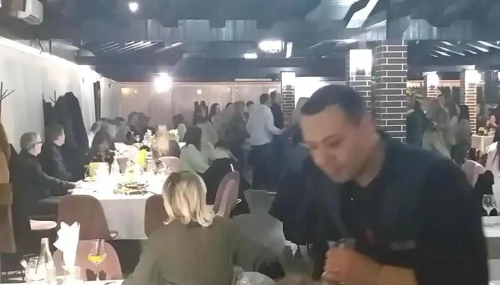 Restaurant Hanul Lui Ureche -  Atmosfera - Popești