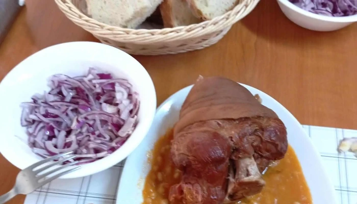 Restaurant Ioba -  Camping Miraslau Deschis Acum - Mirăslău