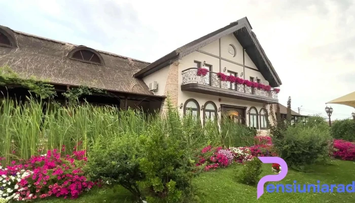 Restaurant La Casa Cu Stuf Braila Videoclipuri - Baldovinești