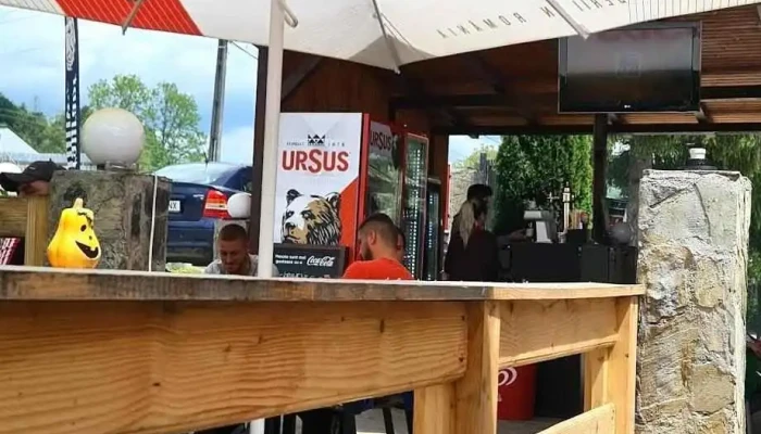 Restaurant La Iulian Atmosfera - Râu Alb De Jos