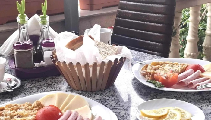 Restaurant Martisorul -  Reduceri - Cacica