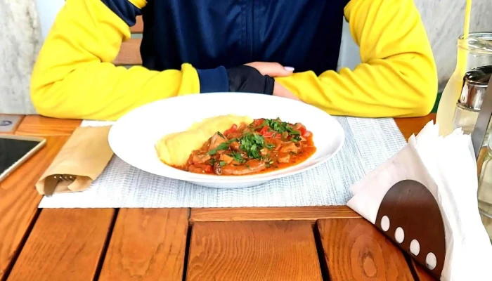 Restaurant Pensiune Piatra Corbului -  Instagram - Bicaz