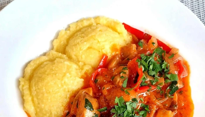 Restaurant Pensiune Piatra Corbului -  Site Web - Bicaz
