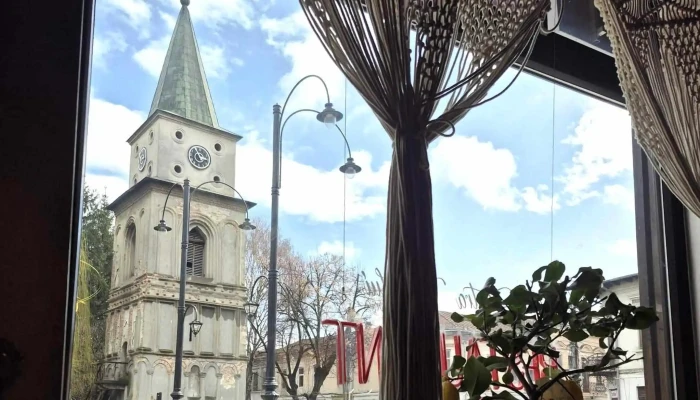 Restaurant Piatra Craiului -  Videoclipuri - Câmpulung