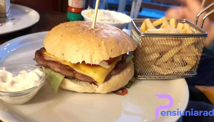 Restaurant Pizzerie Cristal -  Hamburger - Băile Herculane