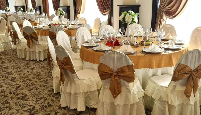 Restaurant Prestige Confort -  Zonă - Călinești