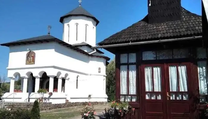 Schitul Dumbrăvioara - Ernei