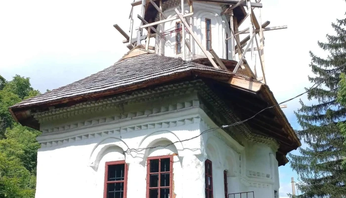 Schitul Papusa Romania - Romania