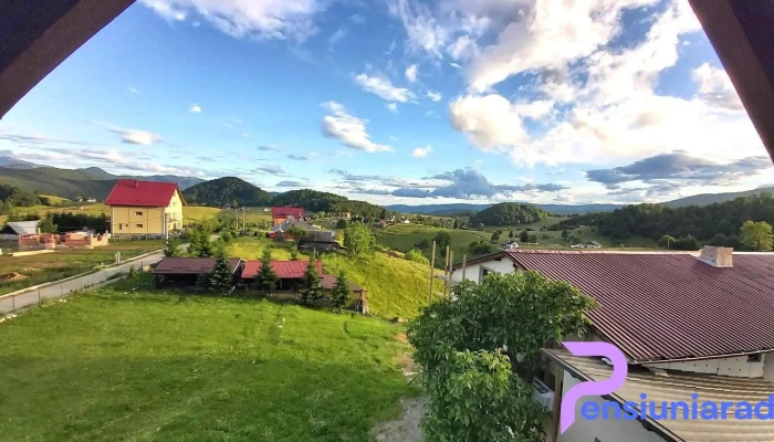 Serafin -  Exterior - Ciocanu