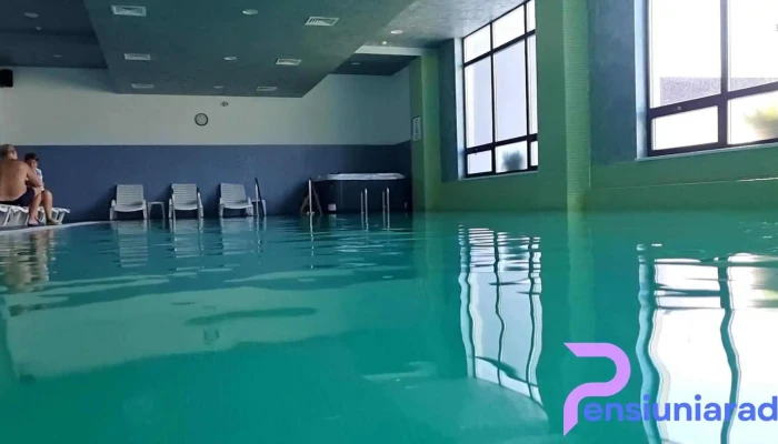 Statiunea Balneoclimaterica Dorna Candrenilor Piscina - Dorna Candrenilor