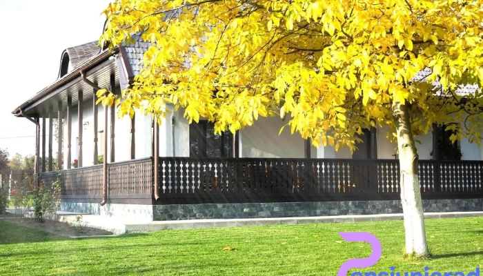 Tara Fagilor Exterior - Mitocu Dragomirnei