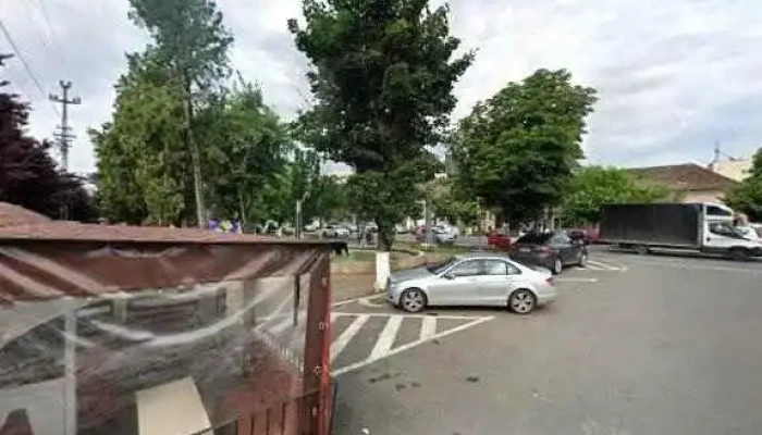 Universal Cris Street View Si 360deg - Chișineu-criș