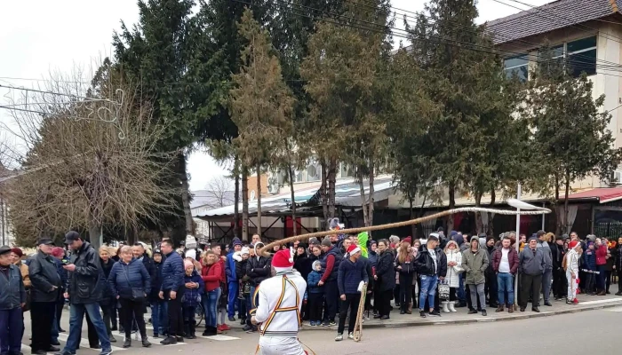 Urlatiro Videoclipuri - Urlați