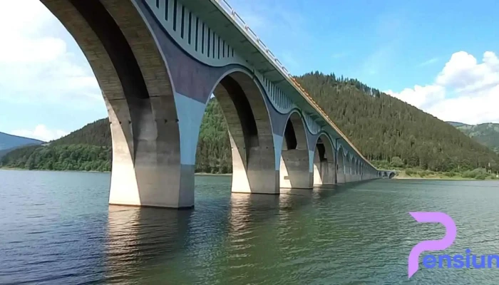 Viaduct Poiana Teiului -  Rau - Poiana Teiului